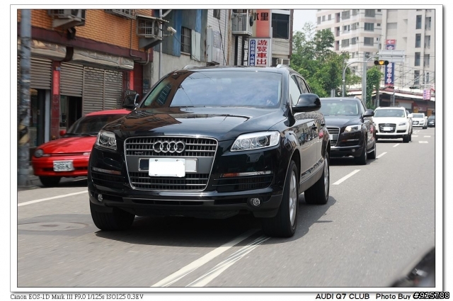 [貼圖] AUDI Q7 的照片 今天工作所拍  補成10張了