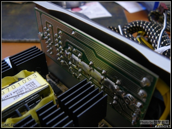 [測試]Enermax 保銳 魔族525w 模組化電源供應器 重裝上陣!