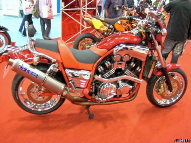 [分享]2008世貿機車展!!(小心~近百張圖)