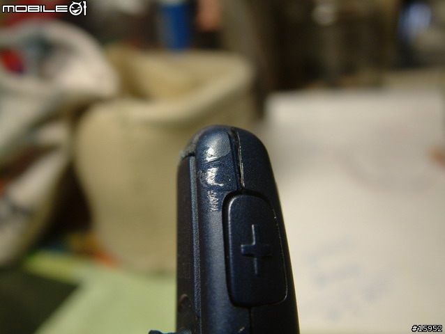 索尼易利信 (SE) 嚇死人的維修品質