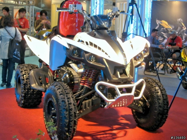 [分享]2008世貿機車展!!(小心~近百張圖)