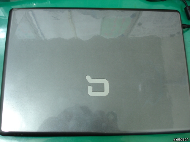 [分享]雙核獨顯~~V3807開箱文!!標榜T5850的CPU!!