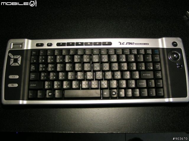 [分享]HTPC專用鍵盤--連鈺TCK960 2.4G無線鍵盤+軌跡球 開箱