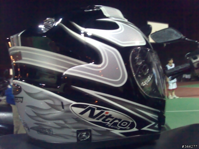 [超級遲來的開箱文]NITRO N1000-V   感謝不知名大大按下回報-原來我也有置頂的一天阿!!
