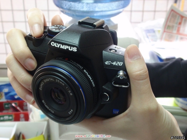 OLYMPUS E420+EM25F2.8，千辛萬苦入手開箱文