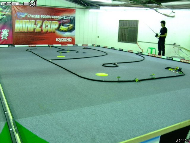 [分享] KYOSHO MINI-Z 車場、甩尾改裝車