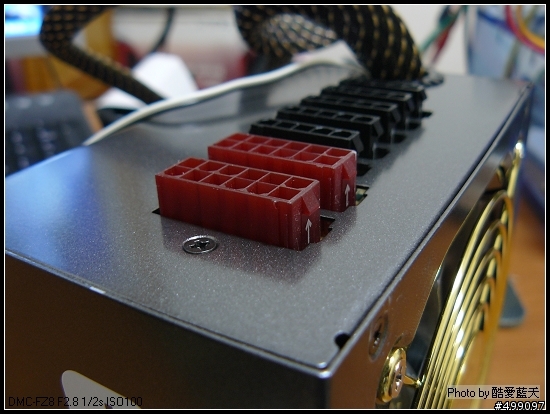 [測試]Enermax 保銳 魔族525w 模組化電源供應器 重裝上陣!