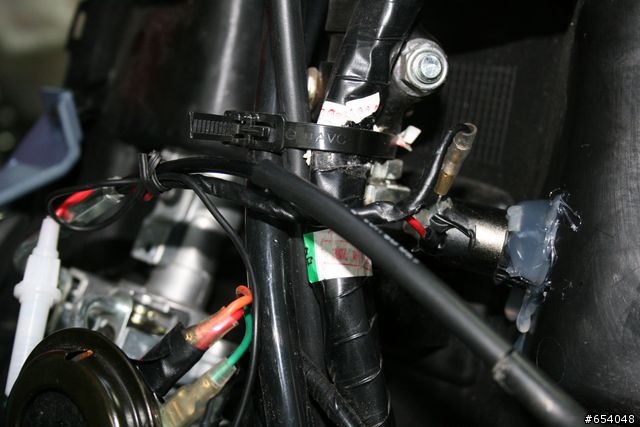 ［分享］GSR小藍鯨上車充與GPS車架（1F有版友相關連結）