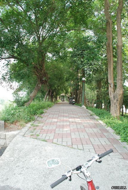高屏溪自行車路線(照片)--高屏舊鐵橋至雙園大橋段(高雄) / 高屏大橋至雙園大橋段(屏東)