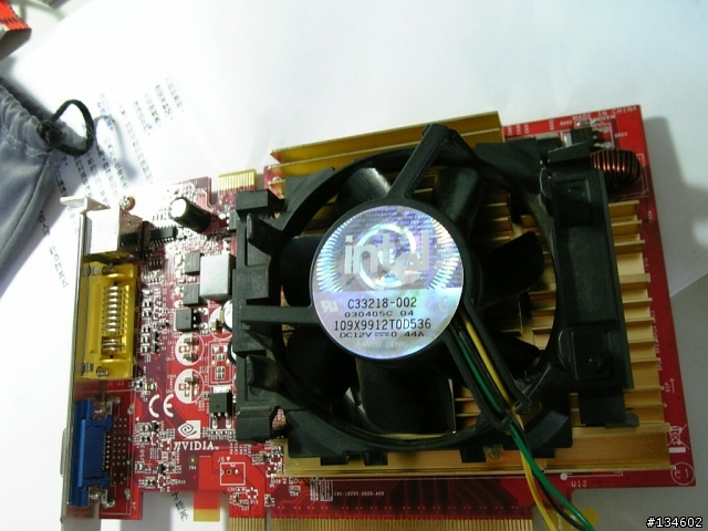 微星7300GT 散熱改裝 直上P4 原廠風扇(笑)