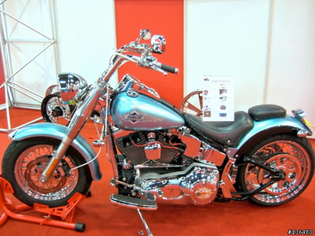 [分享]2008世貿機車展!!(小心~近百張圖)