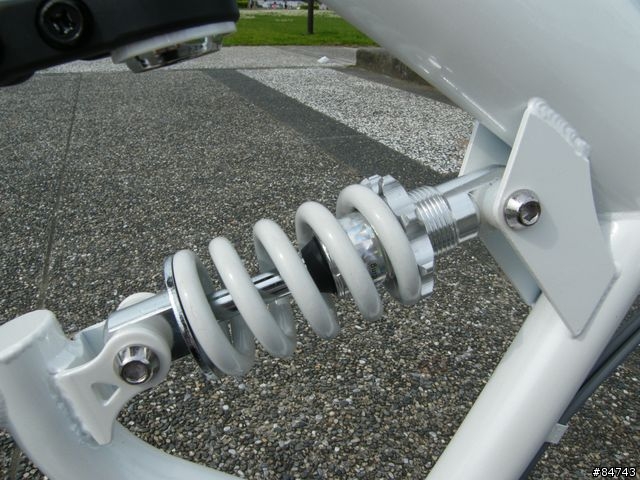 [開箱分享]平價3K小折20"日本SHIMANO 6段變速折疊車FLAT