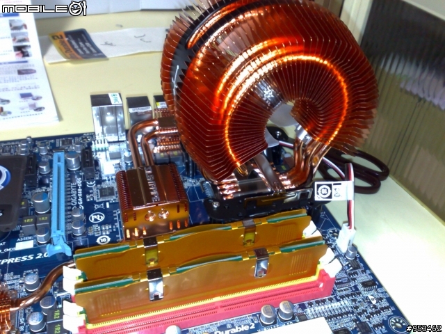[機殼NG篇 ]   PL-HP-2 向日葵 機殼 + 技嘉 X48-DQ6