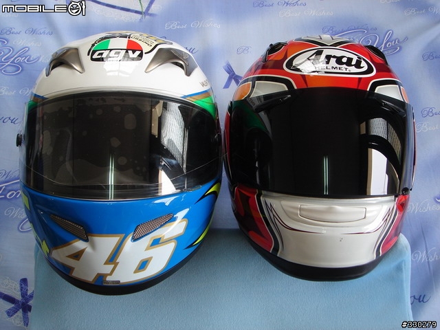 [分享]給女友最好的-AGV TI-TECH IL LAUREATO博士帽(4/28更新)