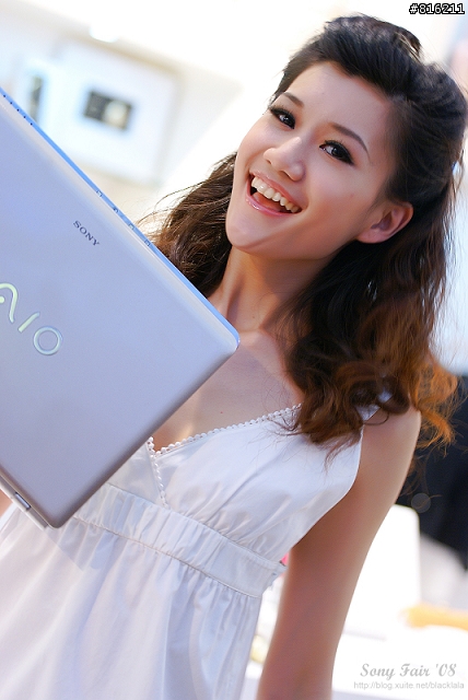 [開箱文]Sony 70-200mm F2.8G SSM (4/13補上 Sony Fair '08 人像照)