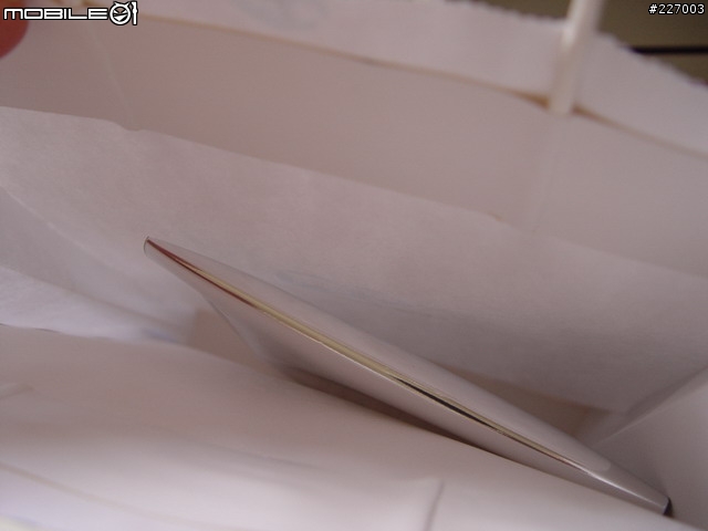 [開袋文]今年女王送的生日禮物 "阿尼阿斯貝"名片夾~~低調分享