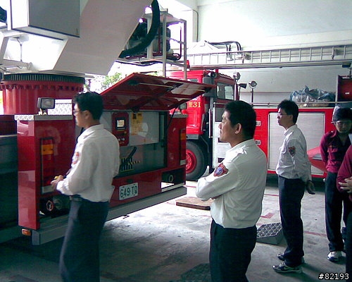[開箱] 2000萬台幣的VEMA雲梯車