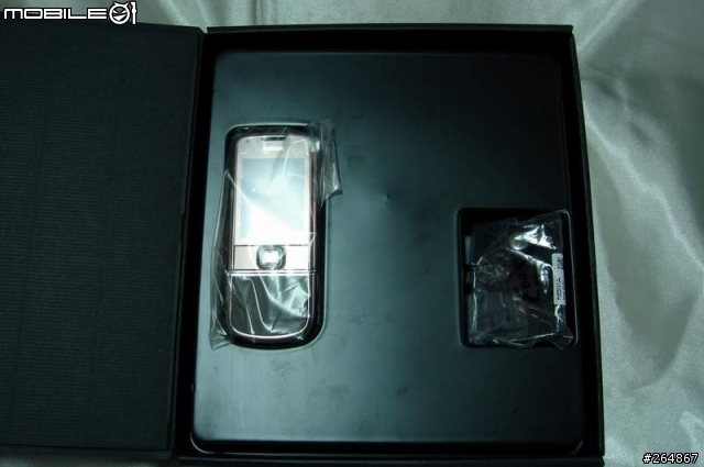 [分享]  Nokia 8800 Sapphire Arte  & 換機經驗分享
