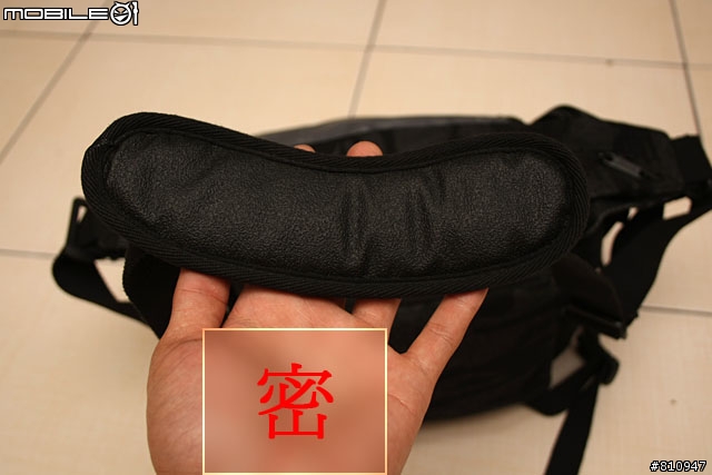 [分享] JENOVA TW-3100 黑迷彩旅遊包