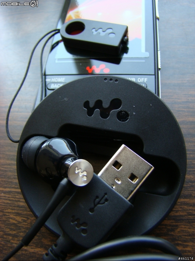 [分享] Sony Walkman NWZ-A728 美國版 （圖多）
