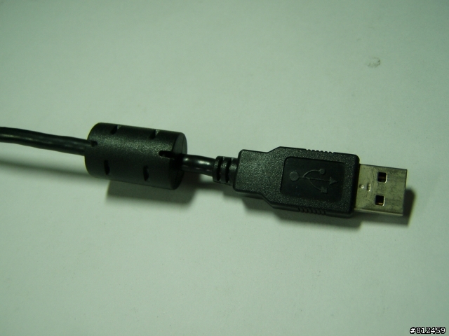 線材的疑問 Floppy排線 USB傳輸線 RJ-45水晶頭金屬氧化