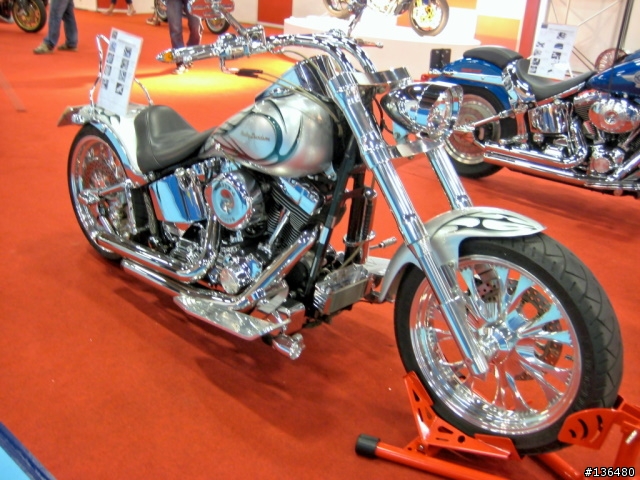 [分享]2008世貿機車展!!(小心~近百張圖)