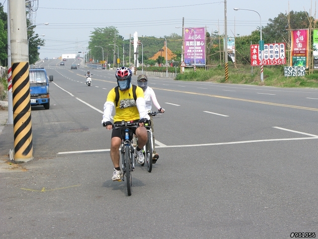 業務員的雙腳+2輪鐵馬+20km/h的視野=108km的旅程