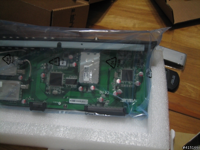 [不專業開箱]ASUS TLL-37100