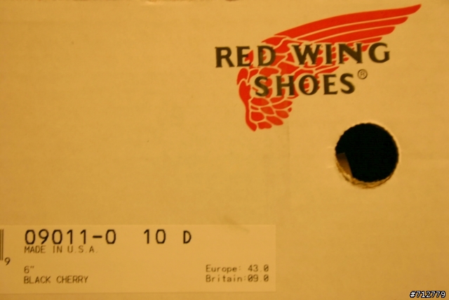 [開箱]分享文~Red Wing9XXX~終於來了 ~首次貼圖,好難搞啊