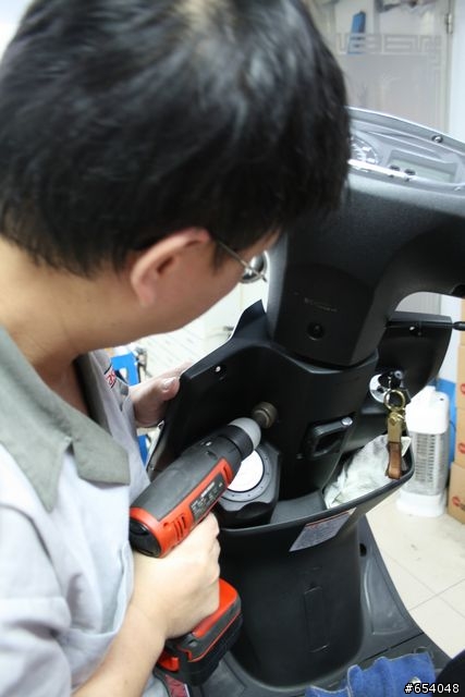 ［分享］GSR小藍鯨上車充與GPS車架（1F有版友相關連結）