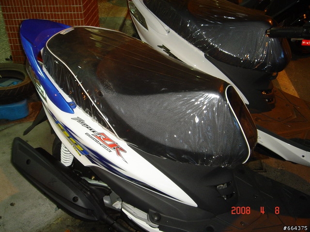 (分享文)SYM  Fighter ZR(澳門特仕版)...