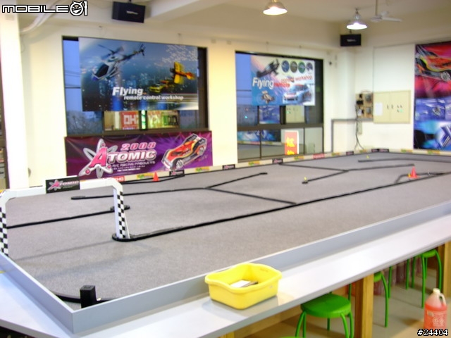[分享] KYOSHO MINI-Z 車場、甩尾改裝車
