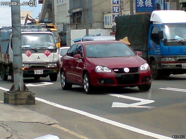 [有圖有真相]狗夫 MK5 GTI 四門版