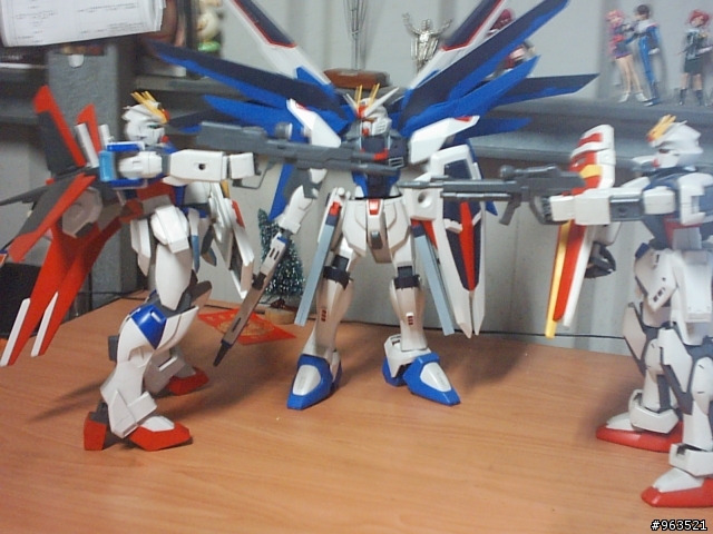 粗糙的GUNDAM SEED 模型照~~