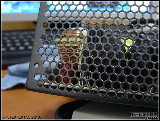 [測試]Enermax 保銳 魔族525w 模組化電源供應器 重裝上陣!