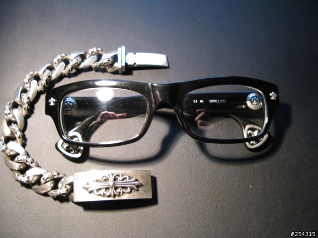 [分享]看似低調的Chrome Hearts 眼鏡