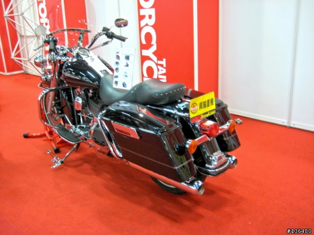 [分享]2008世貿機車展!!(小心~近百張圖)