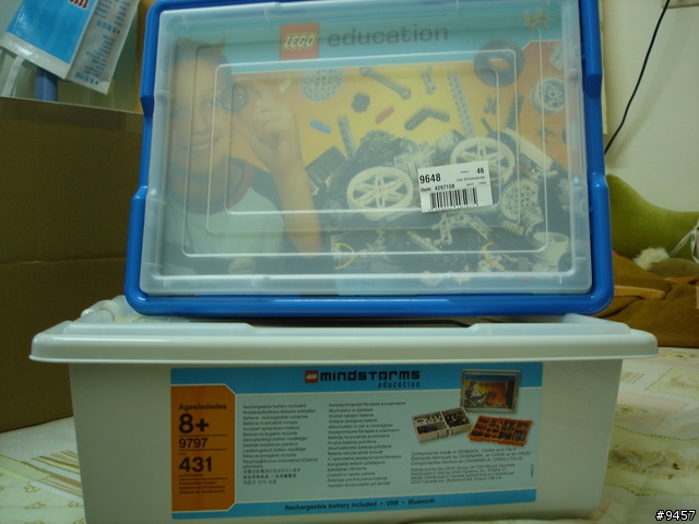[開箱]偷玩小孩玩具~~樂高機器人教育版(LEGO MINDSTORMS NXT 9797)+補充零件套件9648