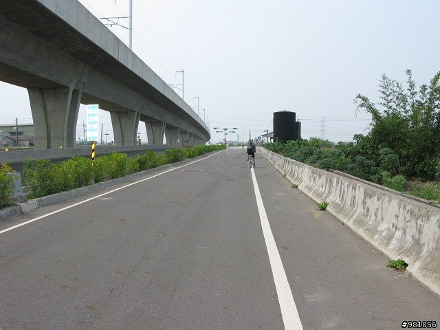 業務員的雙腳+2輪鐵馬+20km/h的視野=108km的旅程
