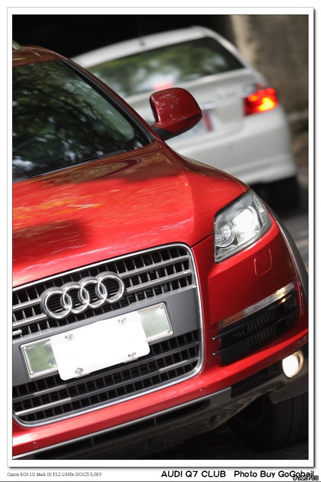 [貼圖] AUDI Q7 的照片 今天工作所拍  補成10張了