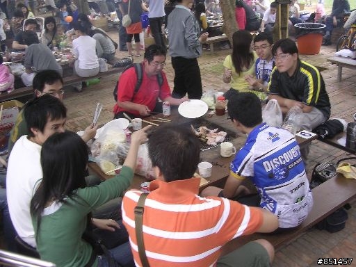 [遊記]4/13(日)四方牧場烤肉＋崎頂子母隧道