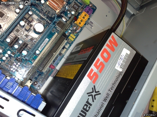 [機殼NG篇 ]   PL-HP-2 向日葵 機殼 + 技嘉 X48-DQ6