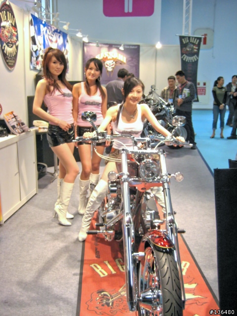[分享]2008世貿機車展!!(小心~近百張圖)