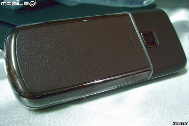 [分享]  Nokia 8800 Sapphire Arte  & 換機經驗分享