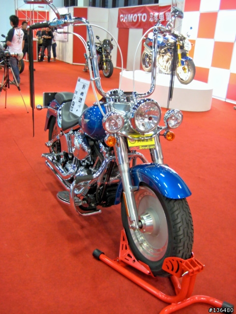 [分享]2008世貿機車展!!(小心~近百張圖)