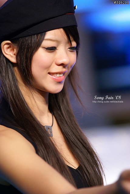 [開箱文]Sony 70-200mm F2.8G SSM (4/13補上 Sony Fair '08 人像照)