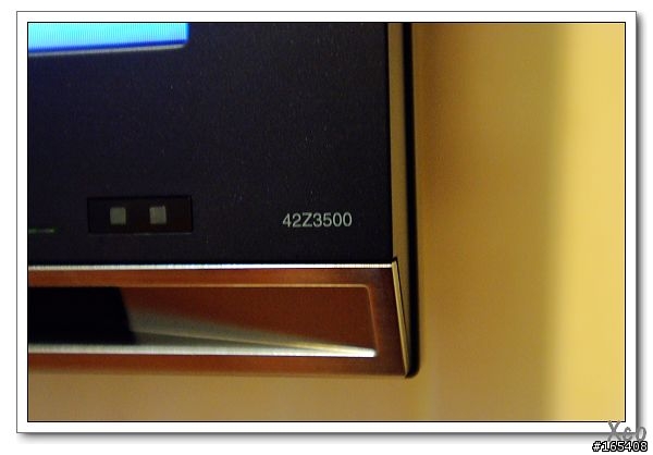 [開箱文] TOSHIBA REGZA 42z3500   日本買電視實況