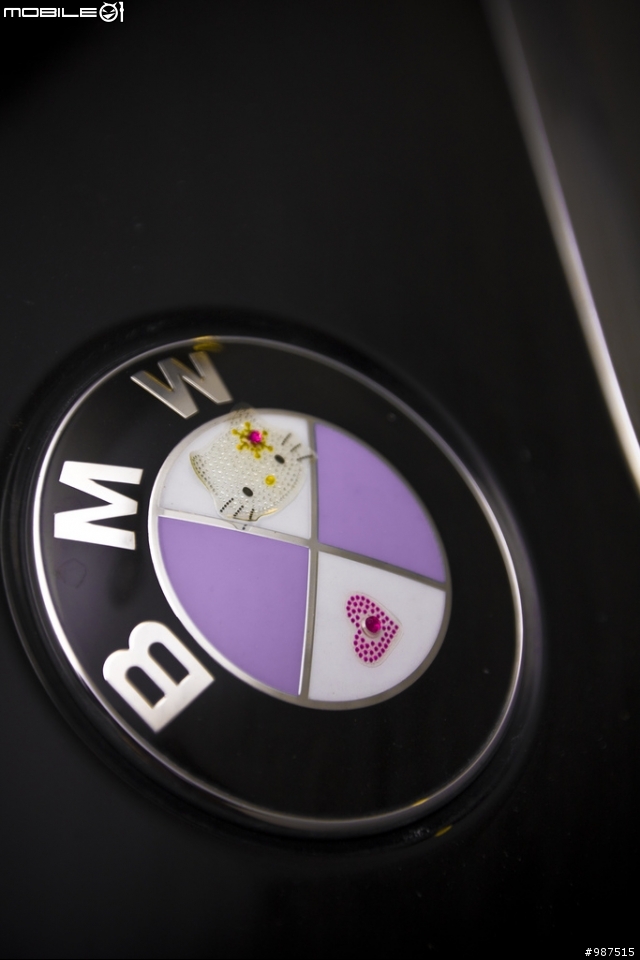 可愛的Bimmer Logo "Kitty version"