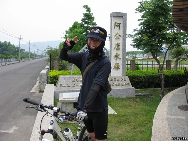 業務員的雙腳+2輪鐵馬+20km/h的視野=108km的旅程