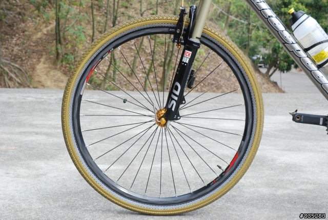 [分享]Litespeed TANASI鈦合金登山車
